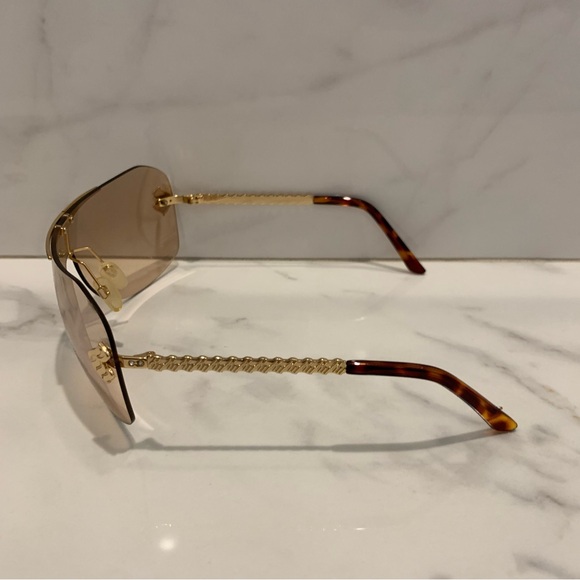 Rocawear Gold Sunglasses - Picture 2 of 4